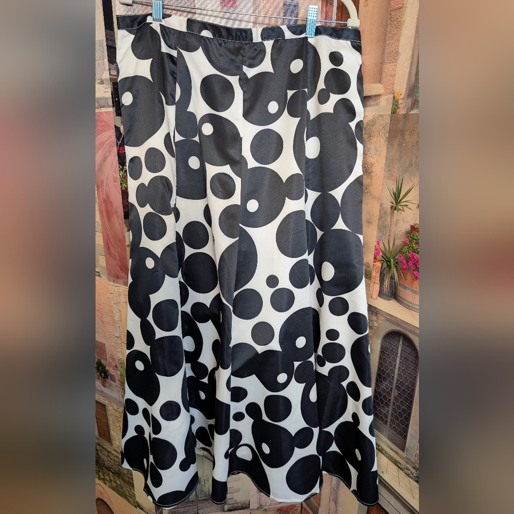 VENUS A-Line Skirt - Black and White Polka Dot NWOT